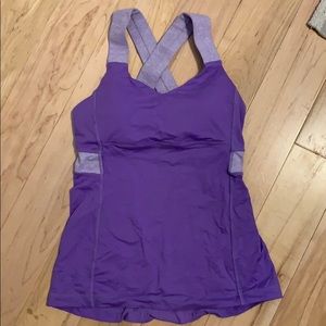 Lululemon workout top